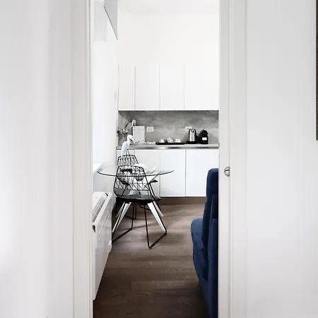 Comecasa Cosy Crocetta Near Mangiagalli Policlinico Milan Exterior photo